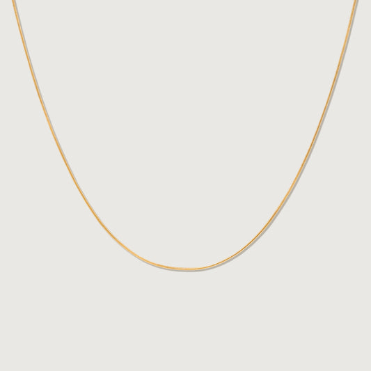 Front view of the Round Snake Chain Necklace  showcasing its elegant design and fine craftsmanship."